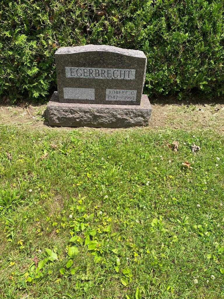 Nancy C. Egerbrecht's grave. Photo 2