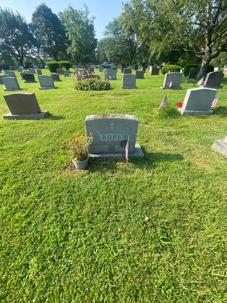 John S. Kopf Junior's grave. Photo 1