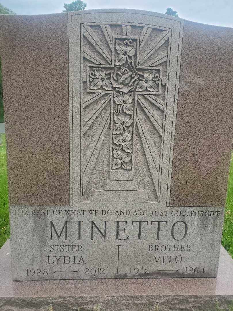 Vito Minetto's grave. Photo 2