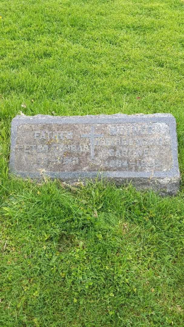 Adelheia Gardner Schrag's grave. Photo 2