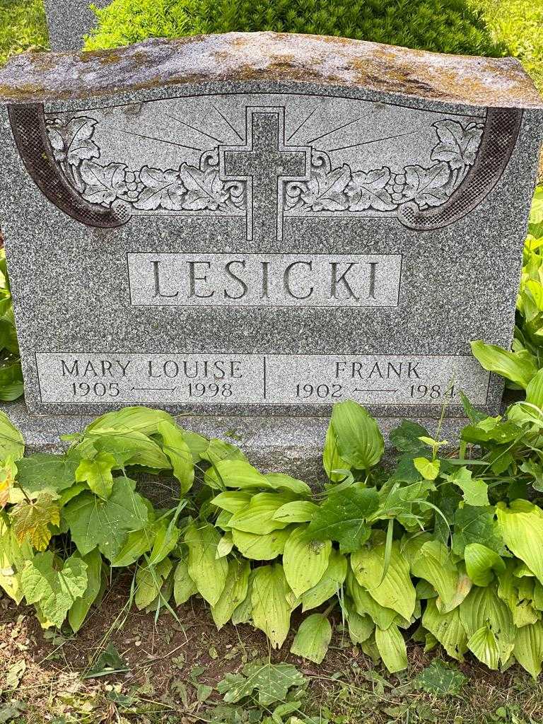 Frank Lesicki's grave. Photo 3