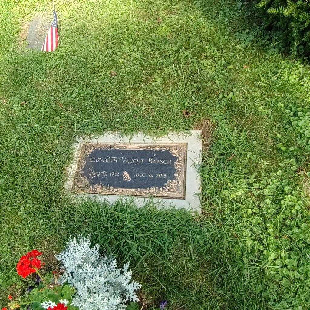 Elizabeth Vaught Baasch's grave. Photo 2