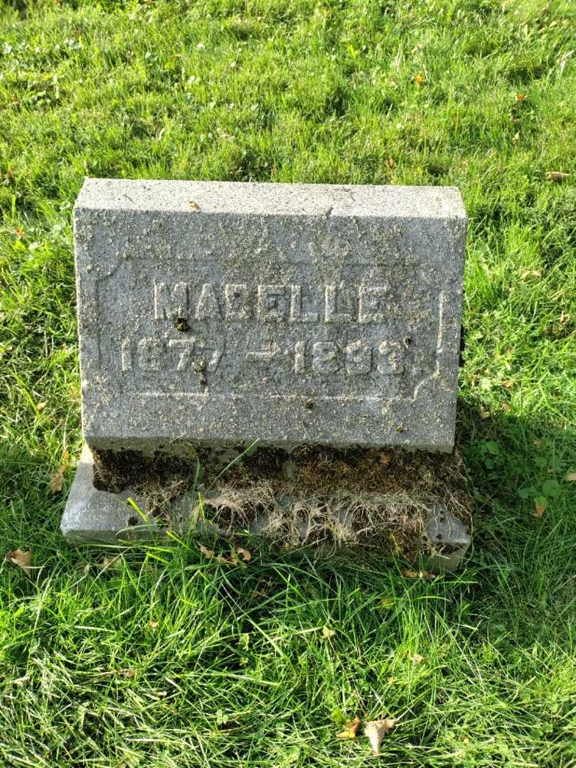 Mabelle Harriet Williams's grave. Photo 3