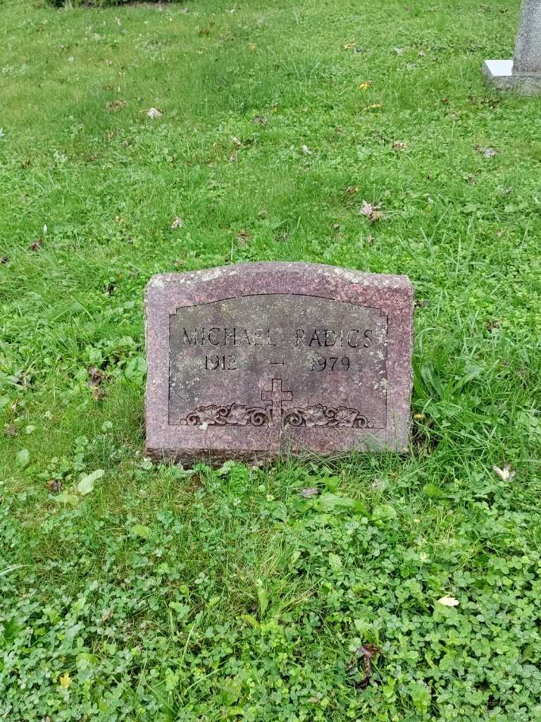 Michael Redics's grave. Photo 2
