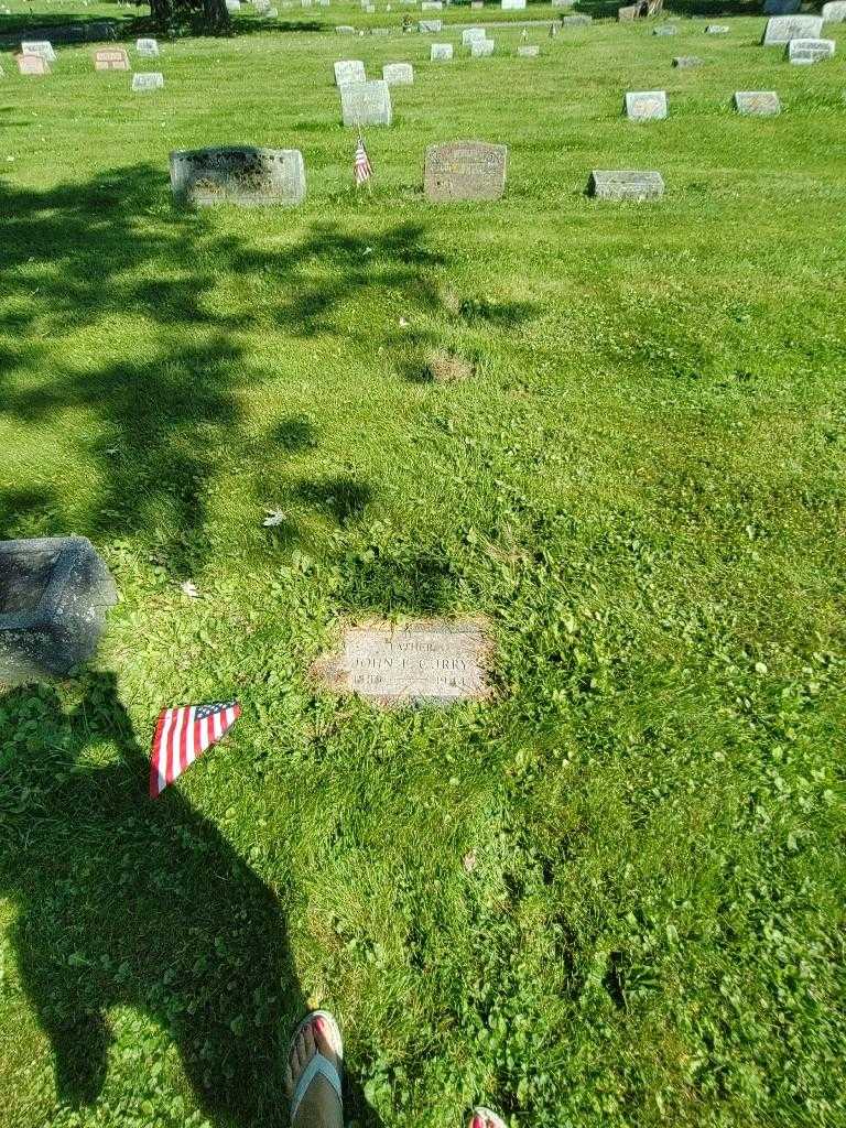 John E. Curry's grave. Photo 1