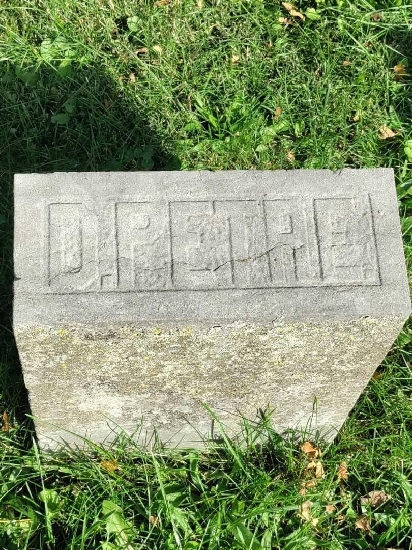 Daniel Petre's grave. Photo 3