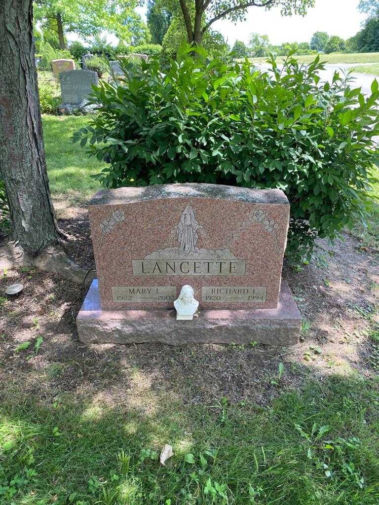 Mary L. Lancette's grave. Photo 2