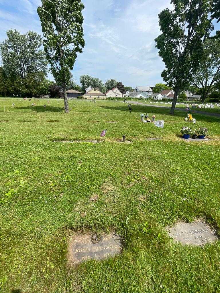 Joseph Paul Carno's grave. Photo 1