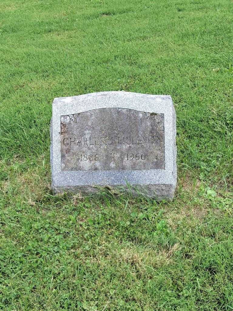 Charles J. Filleman's grave. Photo 2