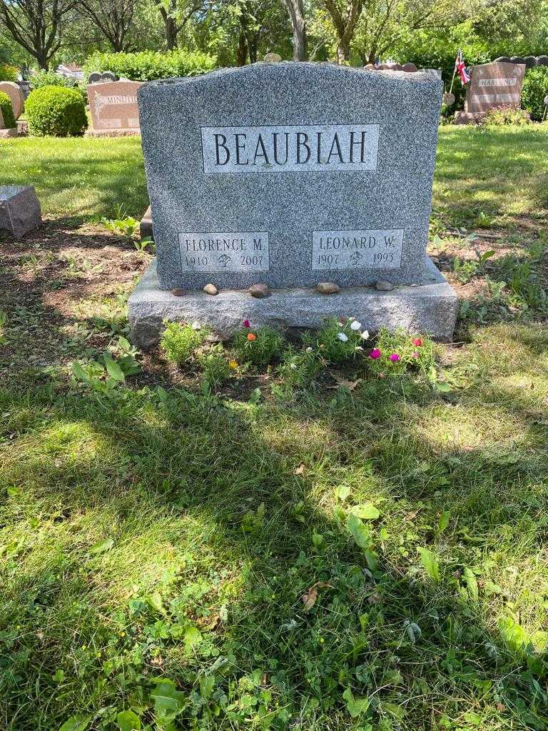 Florence M. Beaubiah's grave. Photo 2