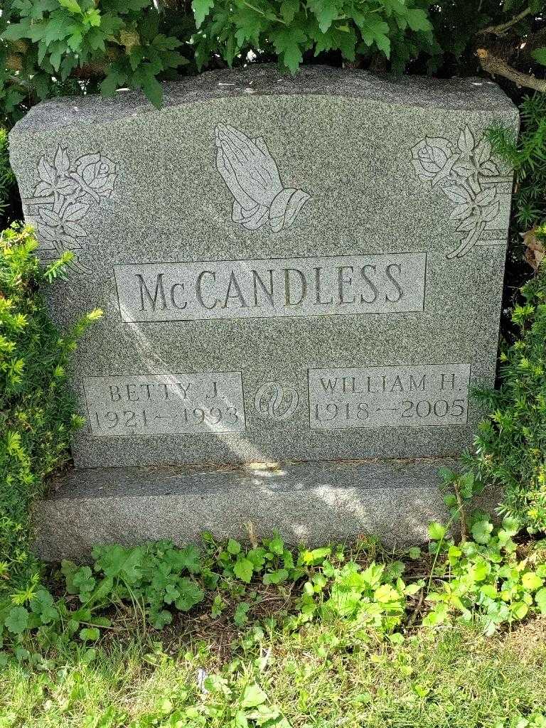 Betty J. McCandless's grave. Photo 3