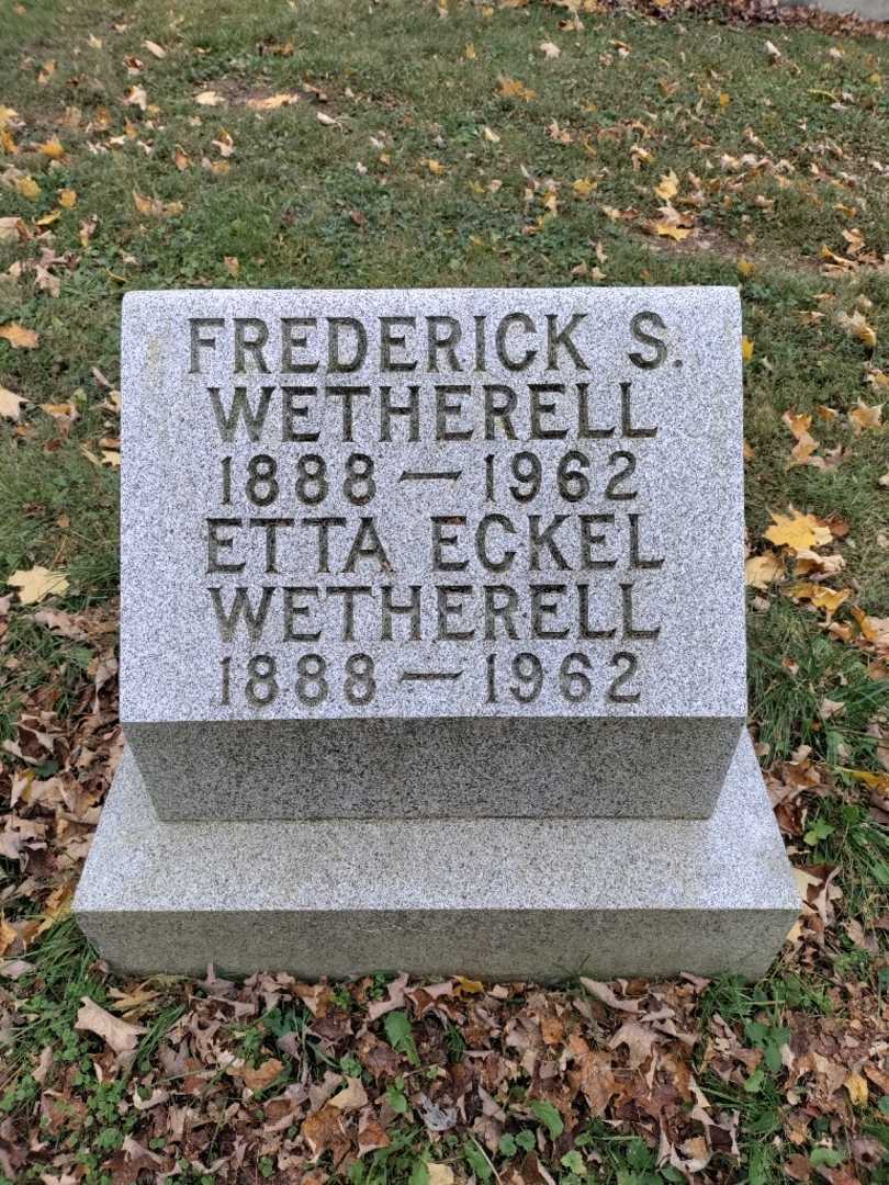 Etta Eckel Wetherell's grave. Photo 3