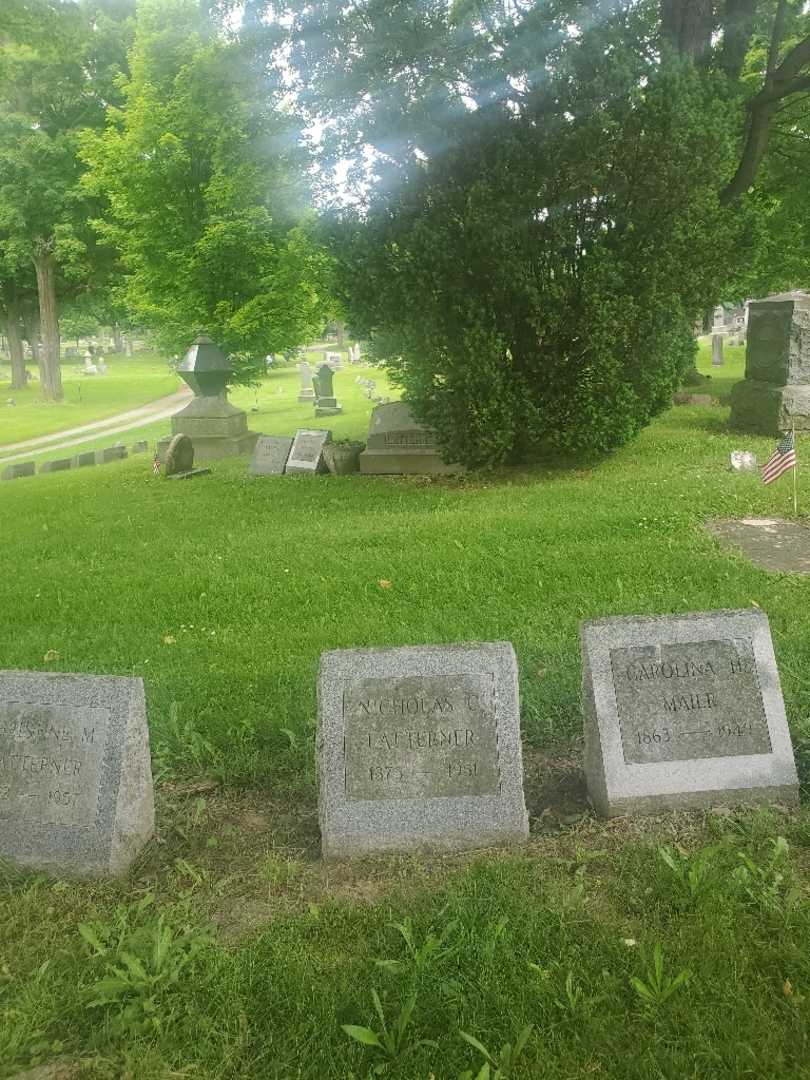 Nicholas C. Latterner's grave. Photo 2