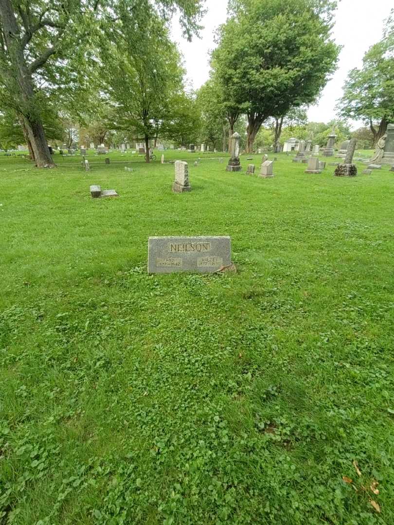 Chris Neilson's grave. Photo 2