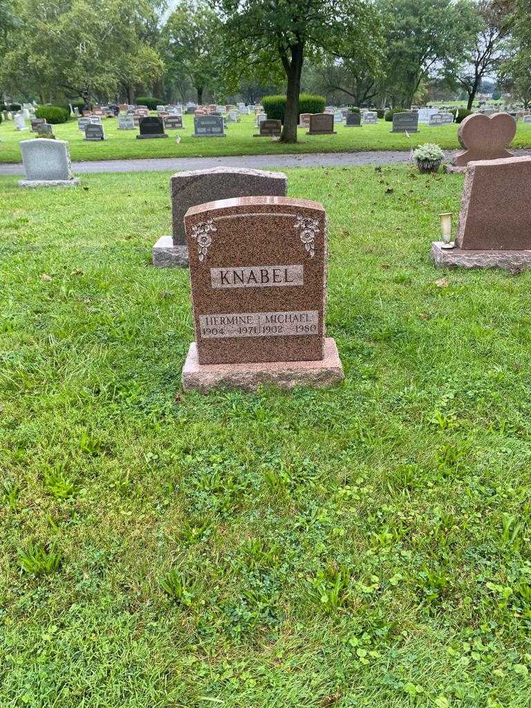 Michael Knabel's grave. Photo 2