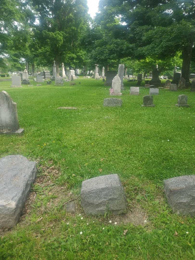 William C. "Willie" Sauter's grave. Photo 2