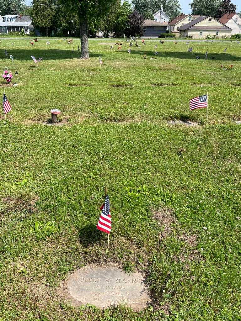 Robert W. Sprang's grave. Photo 2