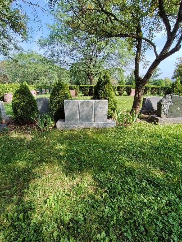 Lillian A. Mecca's grave. Photo 1