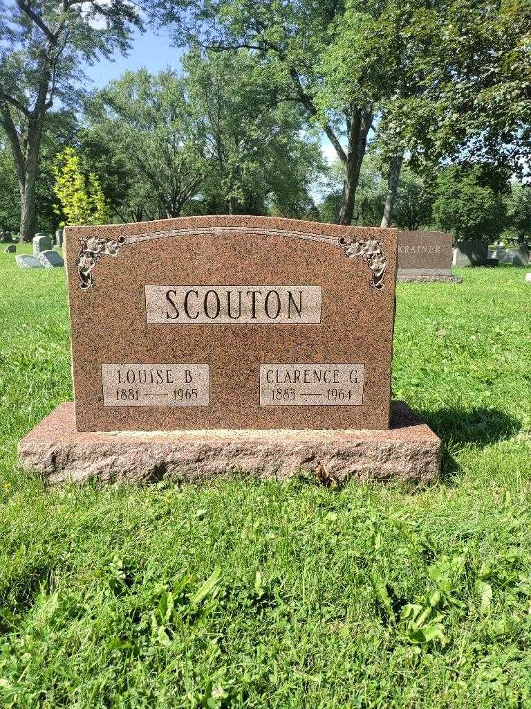 Louise B. Scouton's grave. Photo 2