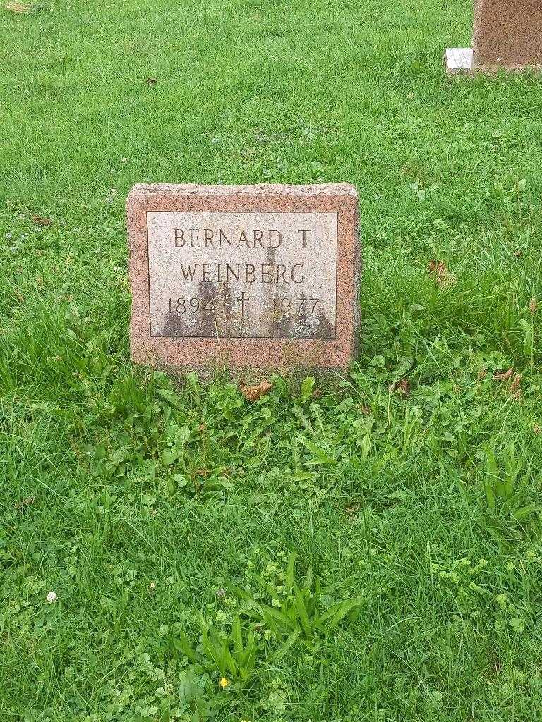 Bernard T. Weinberg's grave. Photo 3