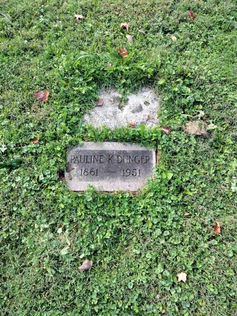 Pauline Krebs Dunger's grave. Photo 2