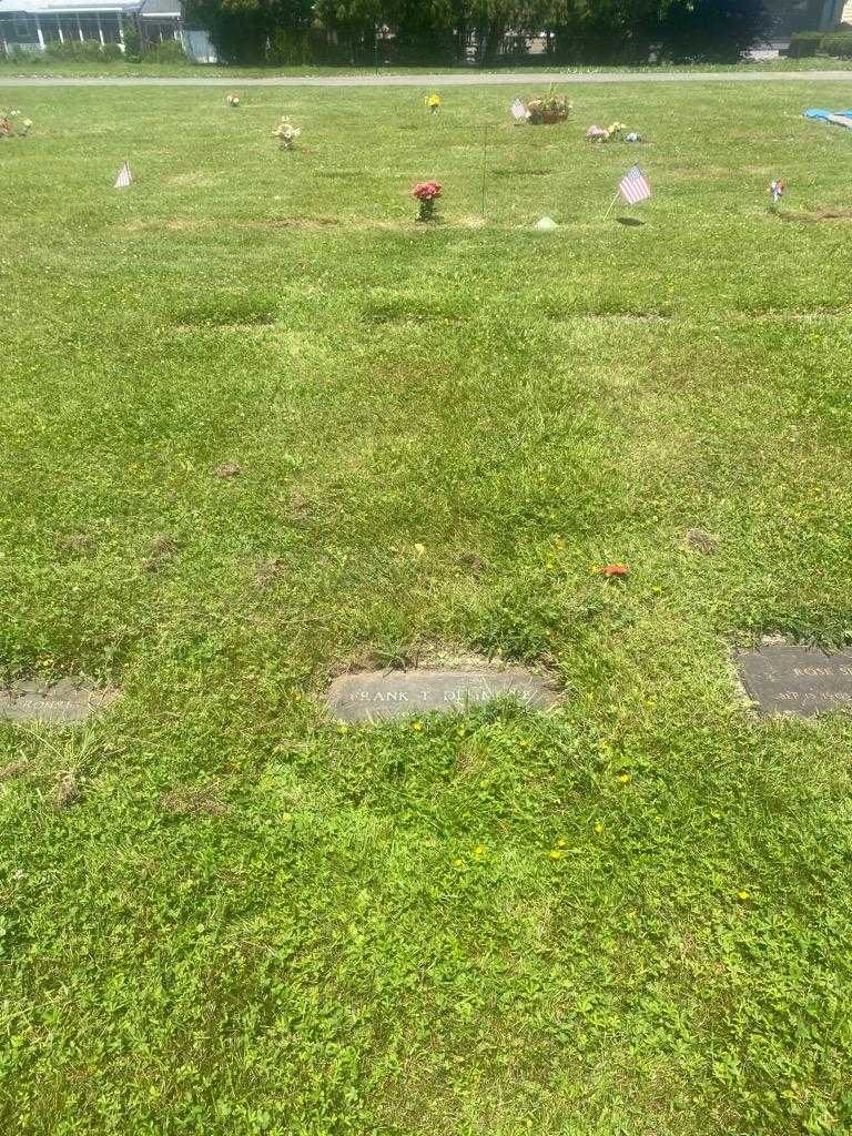 Frank T. Desimone's grave. Photo 2