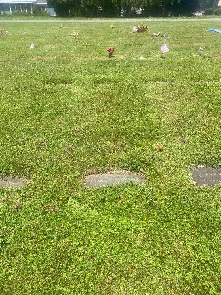 Frank T. Desimone's grave. Photo 2