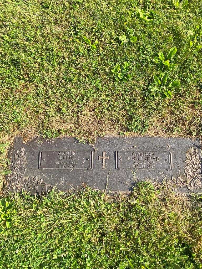 Ann B. Reed's grave. Photo 3