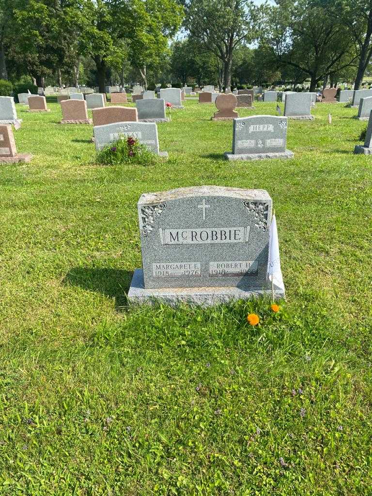 Margaret E. McRobbie's grave. Photo 2