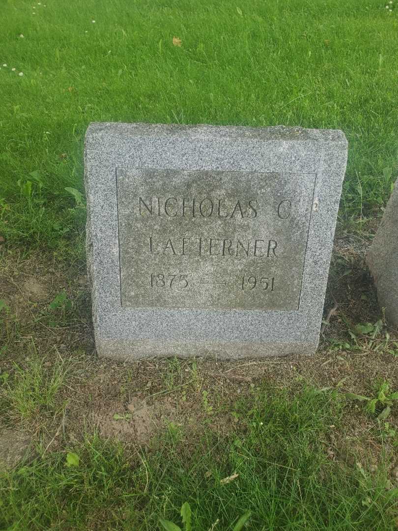 Nicholas C. Latterner's grave. Photo 4