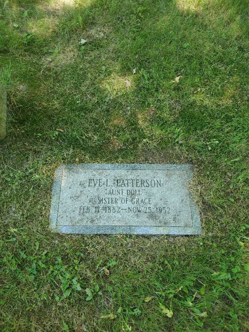 Eve L. "Aunt Doll" Patterson's grave. Photo 2