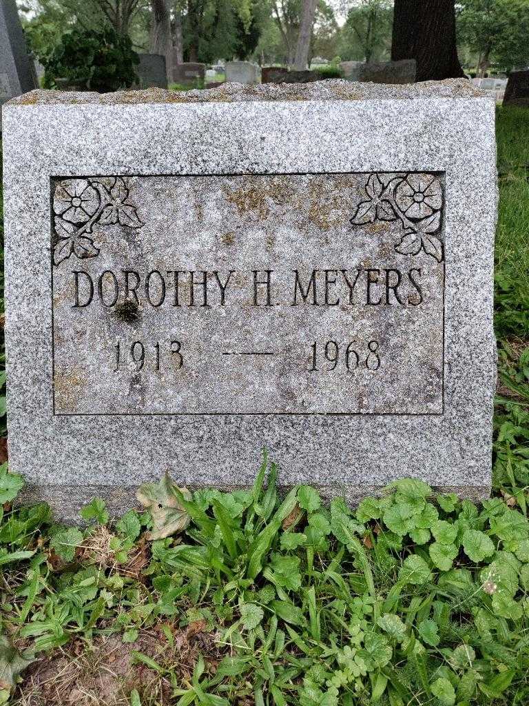 Dorothy H. Meyers's grave. Photo 3