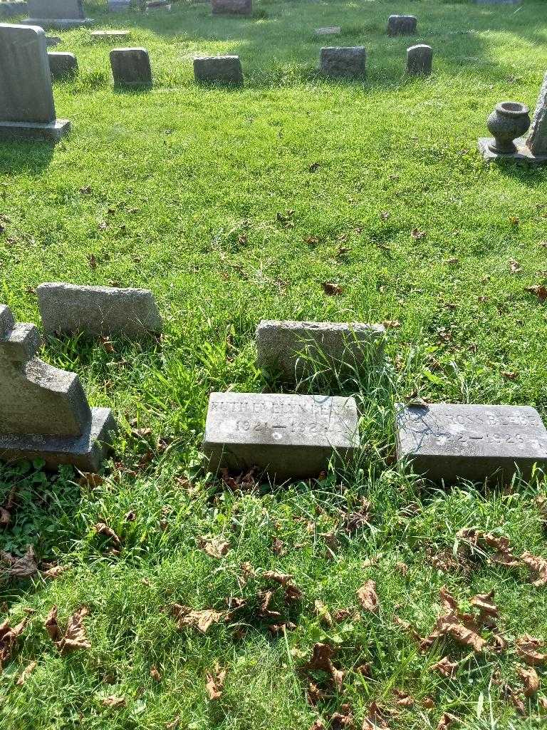 Ruth Elyn Beebe's grave. Photo 3