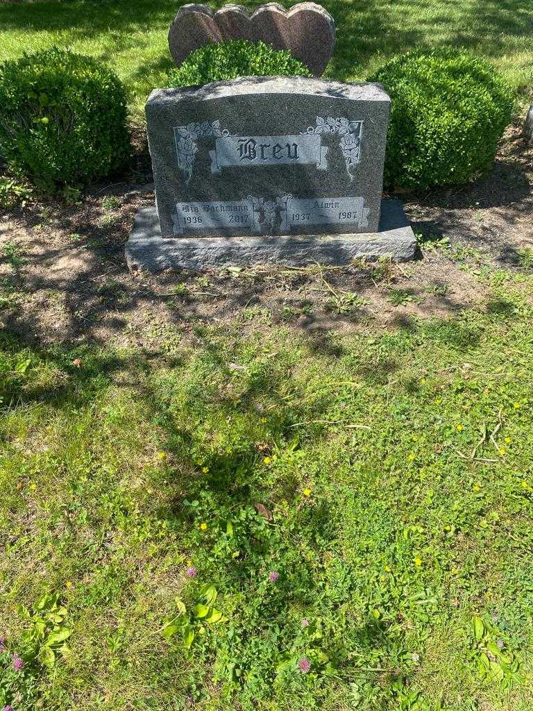 Alwin Breu's grave. Photo 2