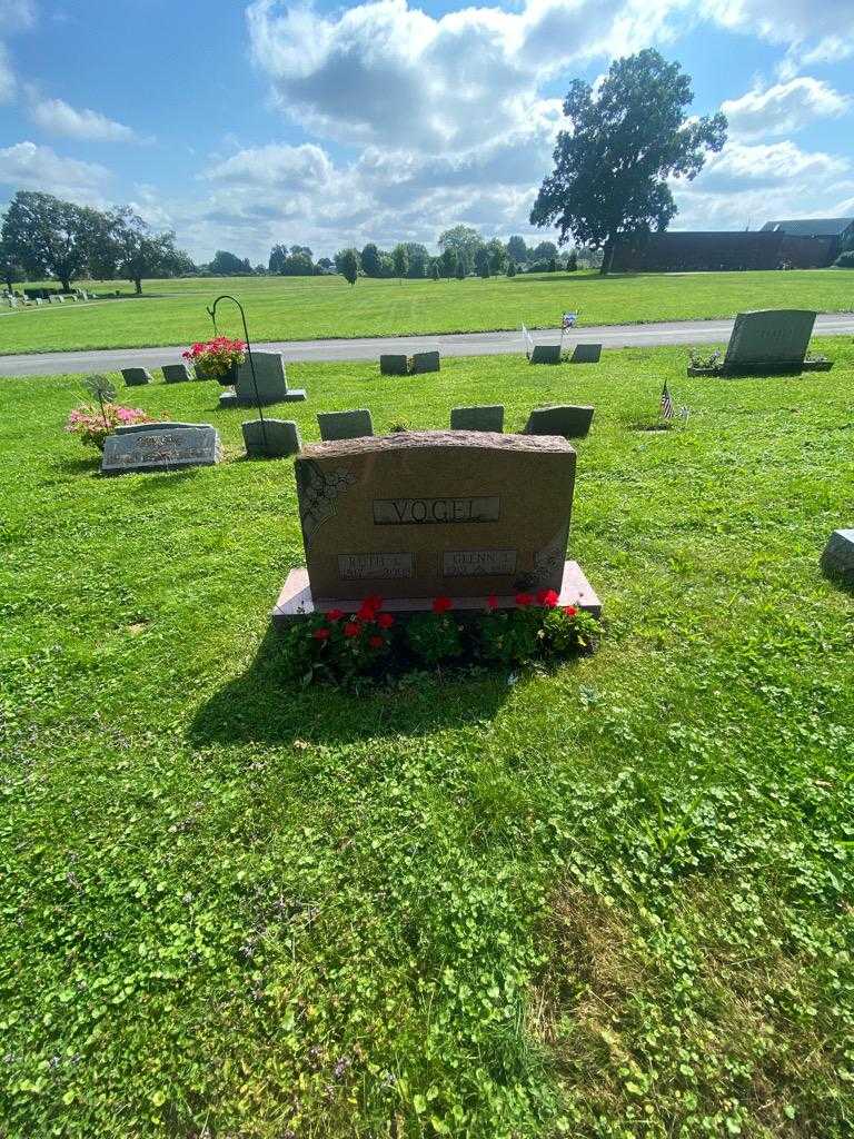 Glenn I. Vogel's grave. Photo 1