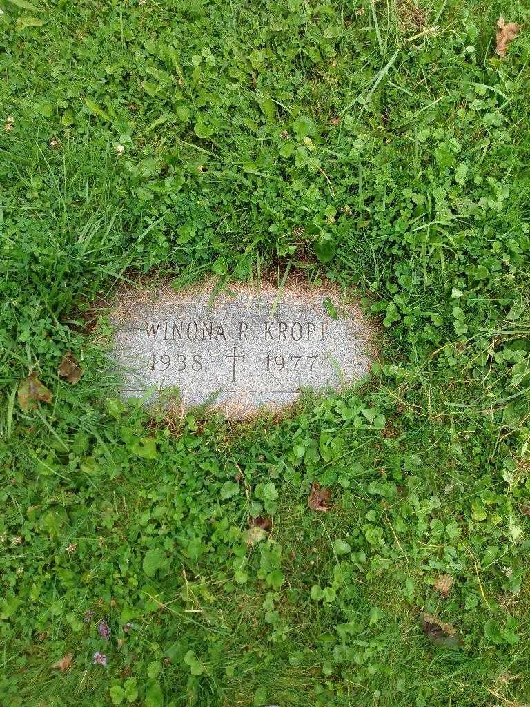 Winona R. Kropf's grave. Photo 1