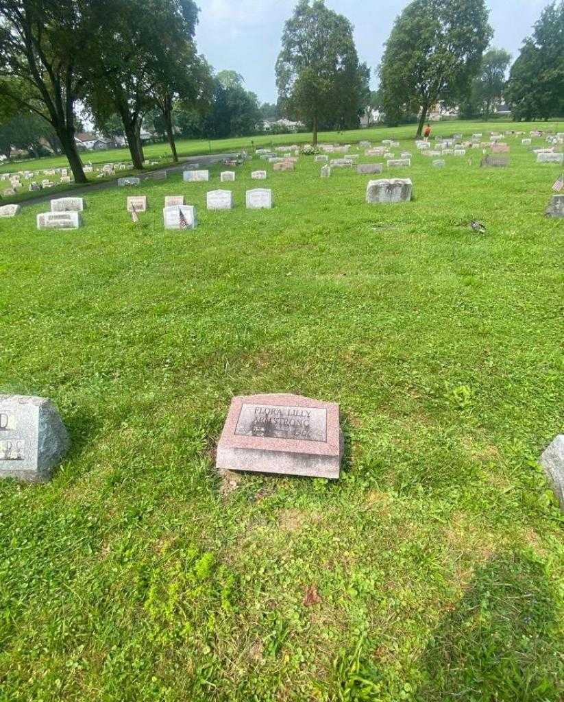 Flora Lilly Armstrong's grave. Photo 3