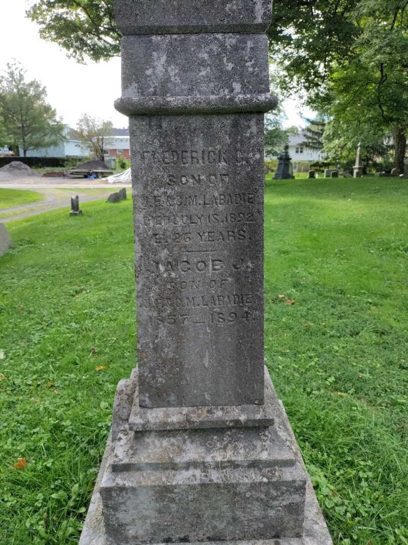 Jacob J. Labadie's grave. Photo 2