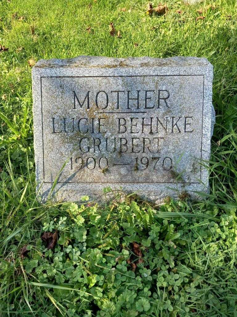 Lucie Behnke Grubert's grave. Photo 3