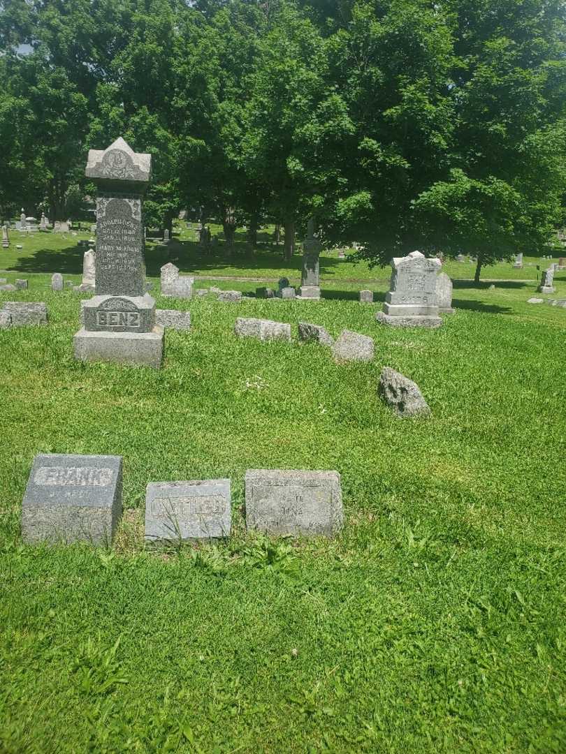 Christina "Tina" Labranche's grave. Photo 2