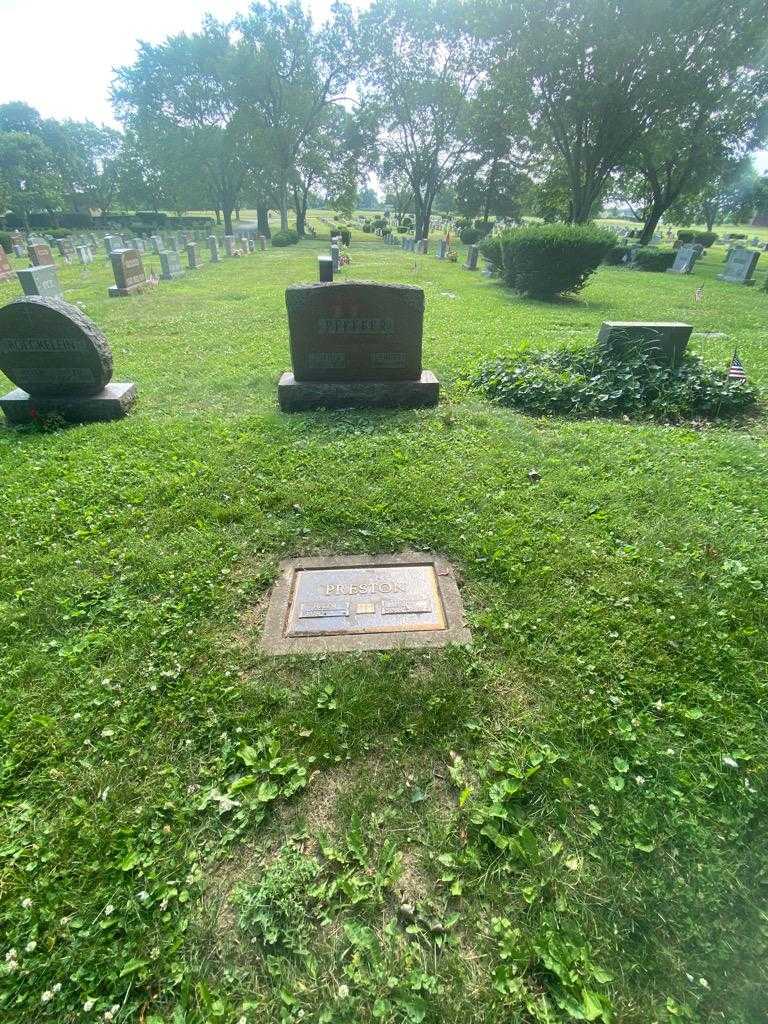 Sophia Pfeffer's grave. Photo 1