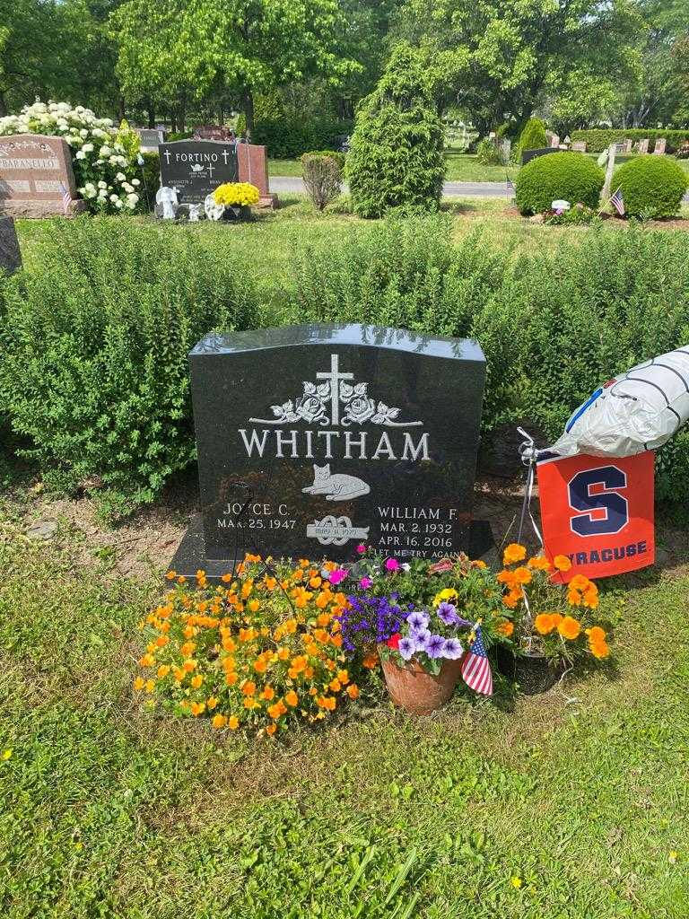 William F. Whitham's grave. Photo 2