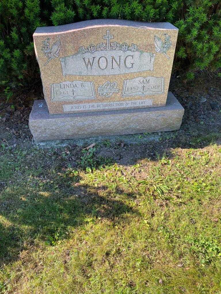 Sam Wong's grave. Photo 2