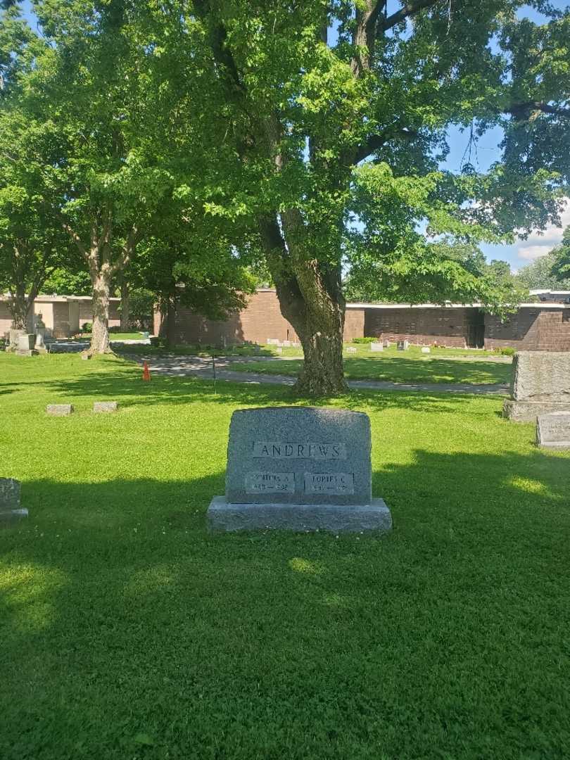Porter C. Andrews's grave. Photo 2