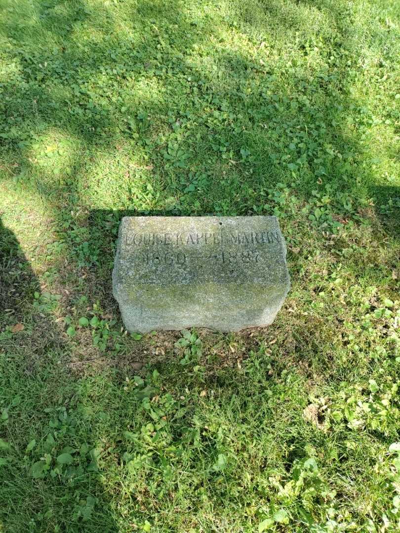 Eva C. Martin's grave. Photo 2