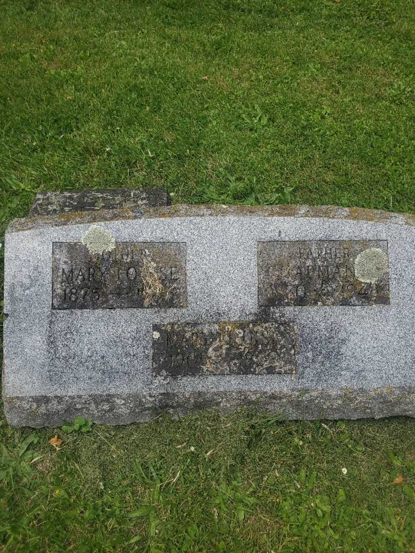 Mary Louise Minaker's grave. Photo 4