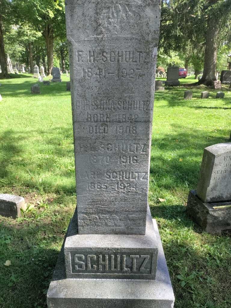 Frederick H. Schultz's grave. Photo 4