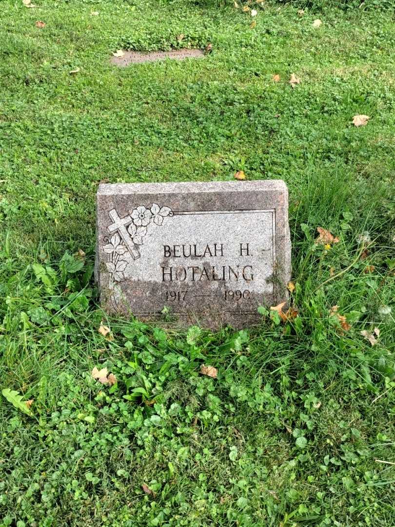 Beulah H. Hotaling's grave. Photo 2