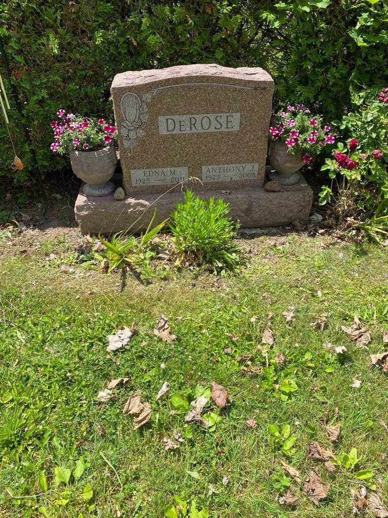 Anthony J. Derose's grave. Photo 2