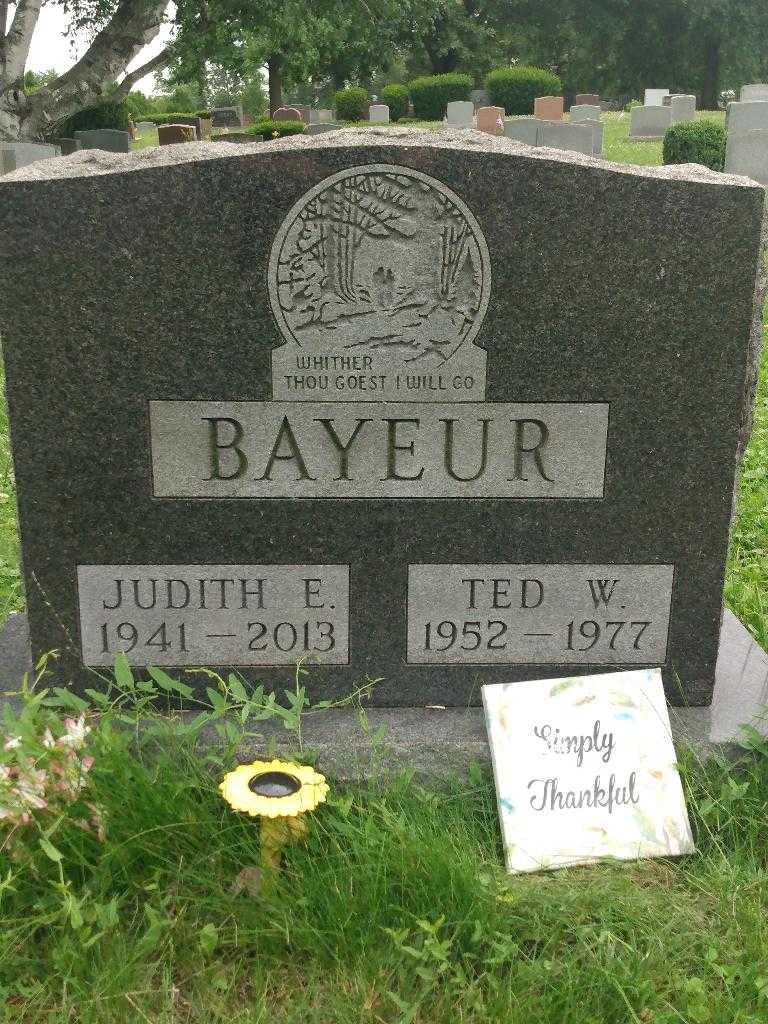 Judith E. Bayeur's grave. Photo 1